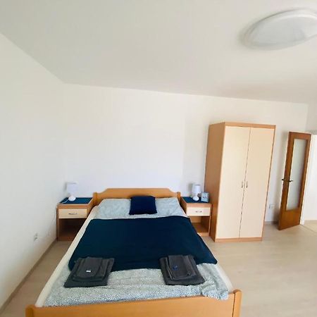 Exceptional Apartment With 2 Bedrooms Near The Sea Pula Exteriör bild