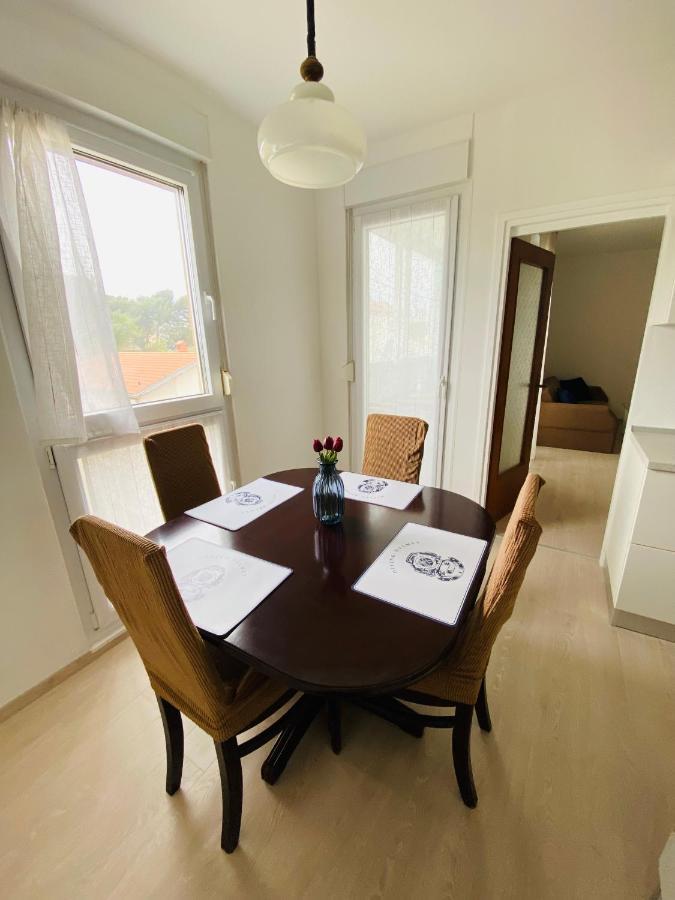Exceptional Apartment With 2 Bedrooms Near The Sea Pula Exteriör bild