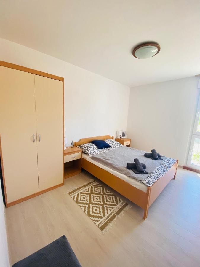 Exceptional Apartment With 2 Bedrooms Near The Sea Pula Exteriör bild